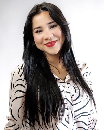 Dani Headshot